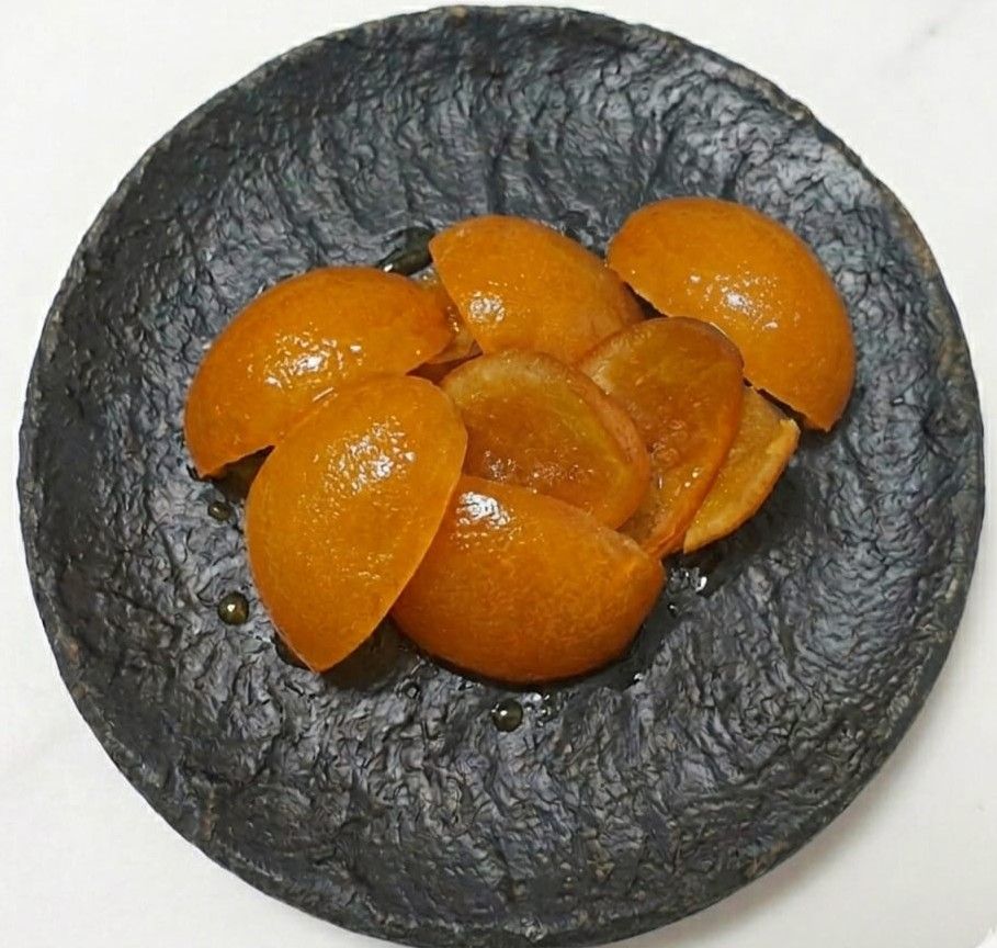 Scorza di arancio a quarti