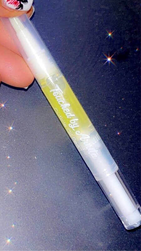 "TOUCHED BY ARNITA" CUTICLE OIL PEN
