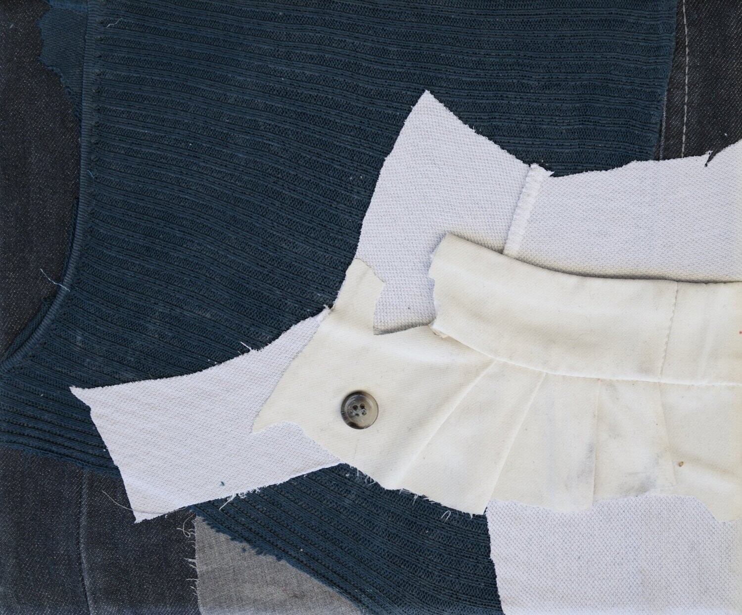 Collage Clothes  on Two fabrics  Canvas // Size : ca. 20x 30 x 2 cm,