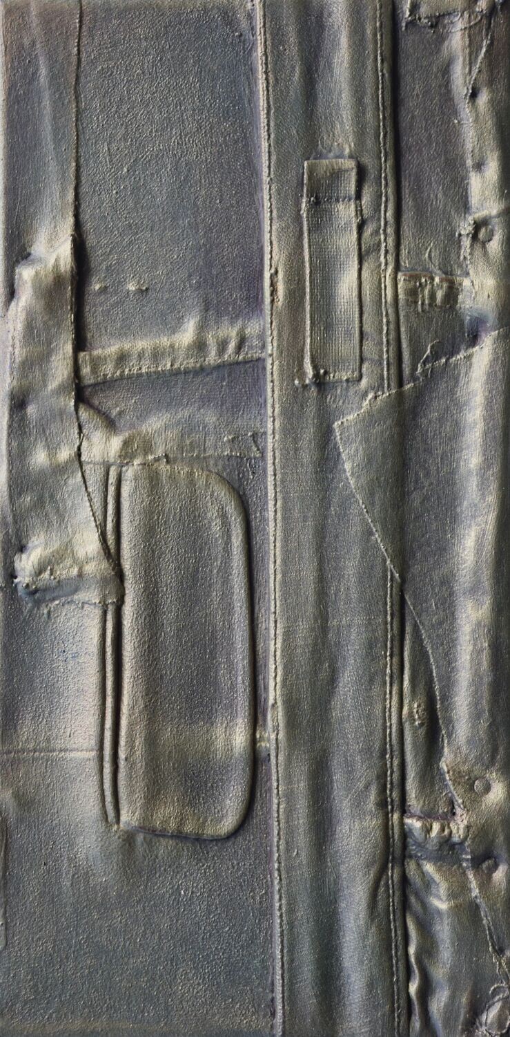 Collage  Clothes, collage &  acrylic With powder color pigment  on   canvas  // Size : ca. 20 x 50 x 2 cm,