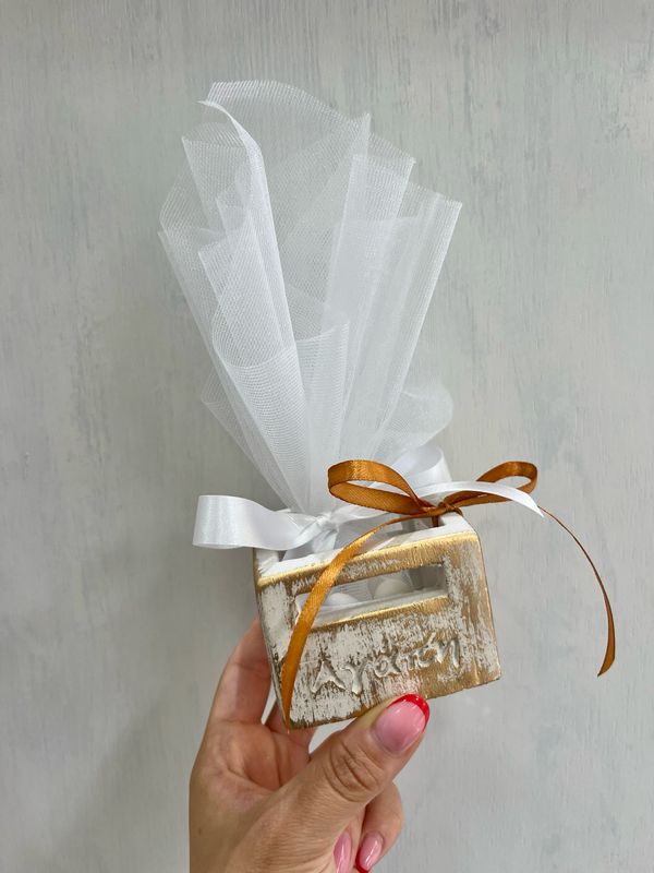 Μπομπονιέρα κεραμική