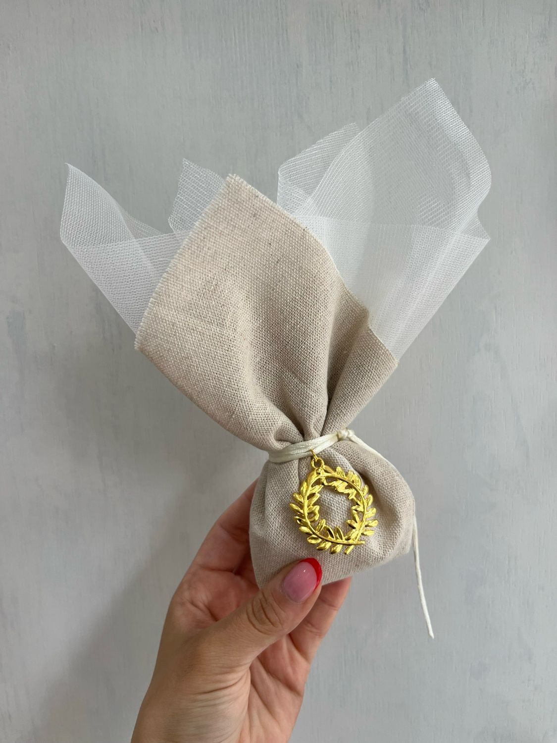 Μπομπονιέρα στεφάνι ελιάς