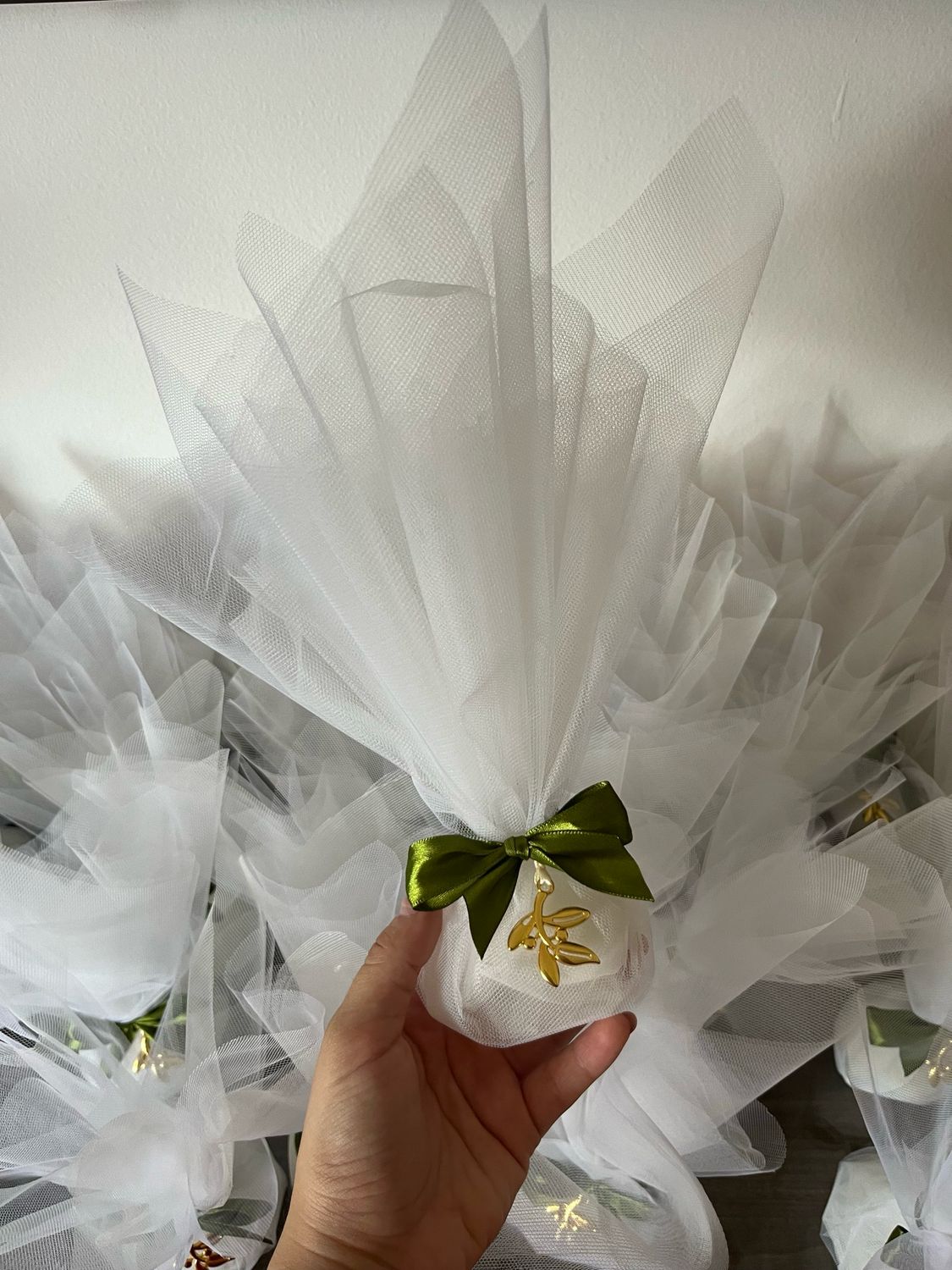 Μπομπονιέρα φύλλο ελιάς