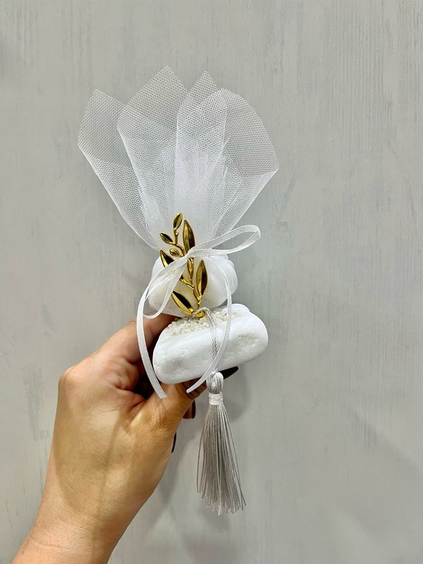 Μπομπονιέρα κλαδί ελιάς