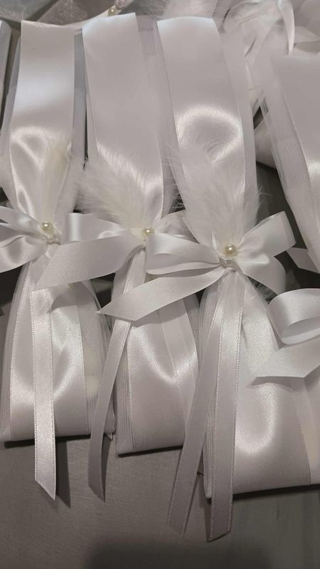 Μπομπονιέρα πούπουλο