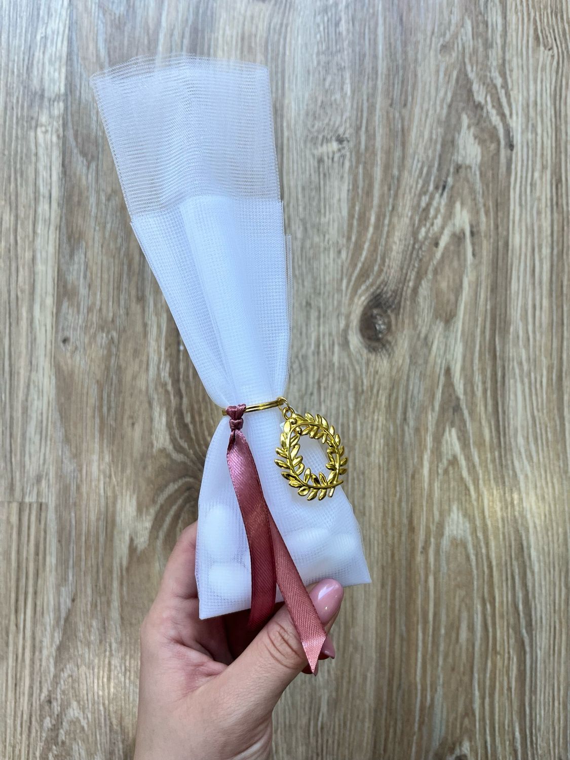 Μπομπονιέρα στεφάνι ελιάς