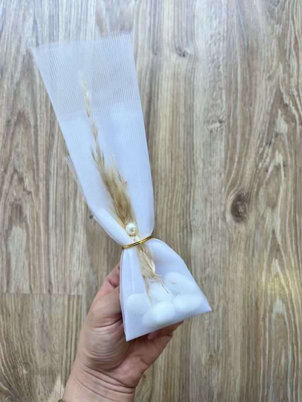 Μπομπονιέρα με αποξηραμένο