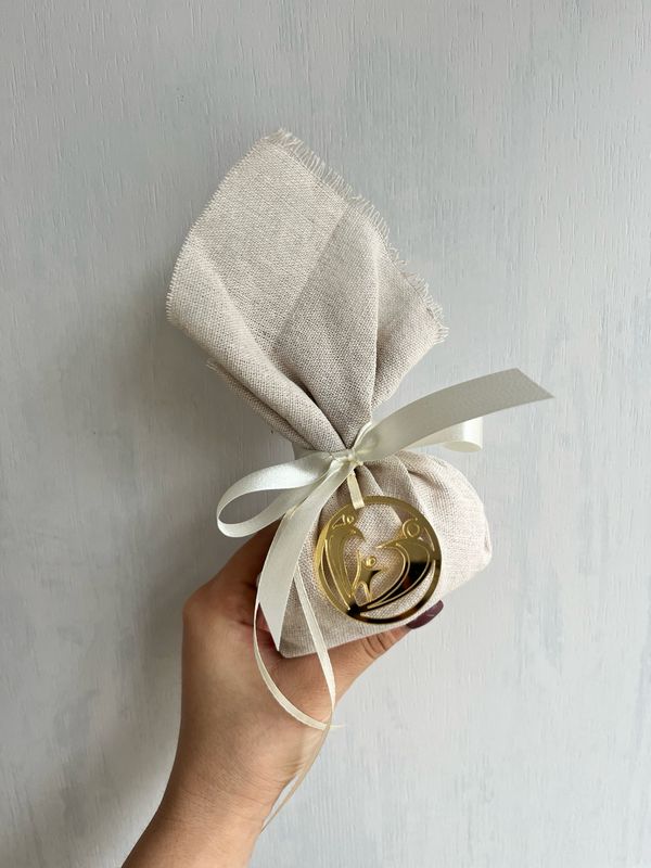 Μπομπονιέρα family