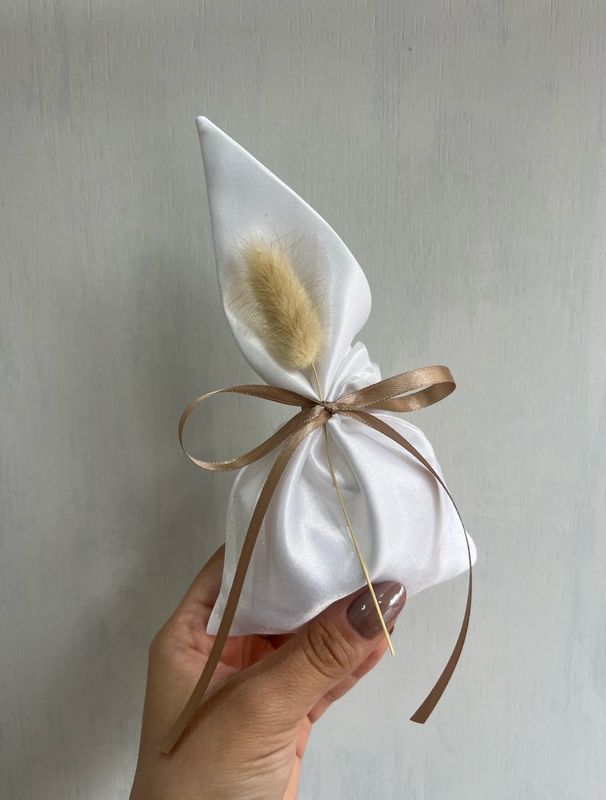 Μπομπονιέρα σατέν