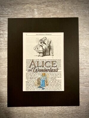 Alice (color) - Alice in Wonderland