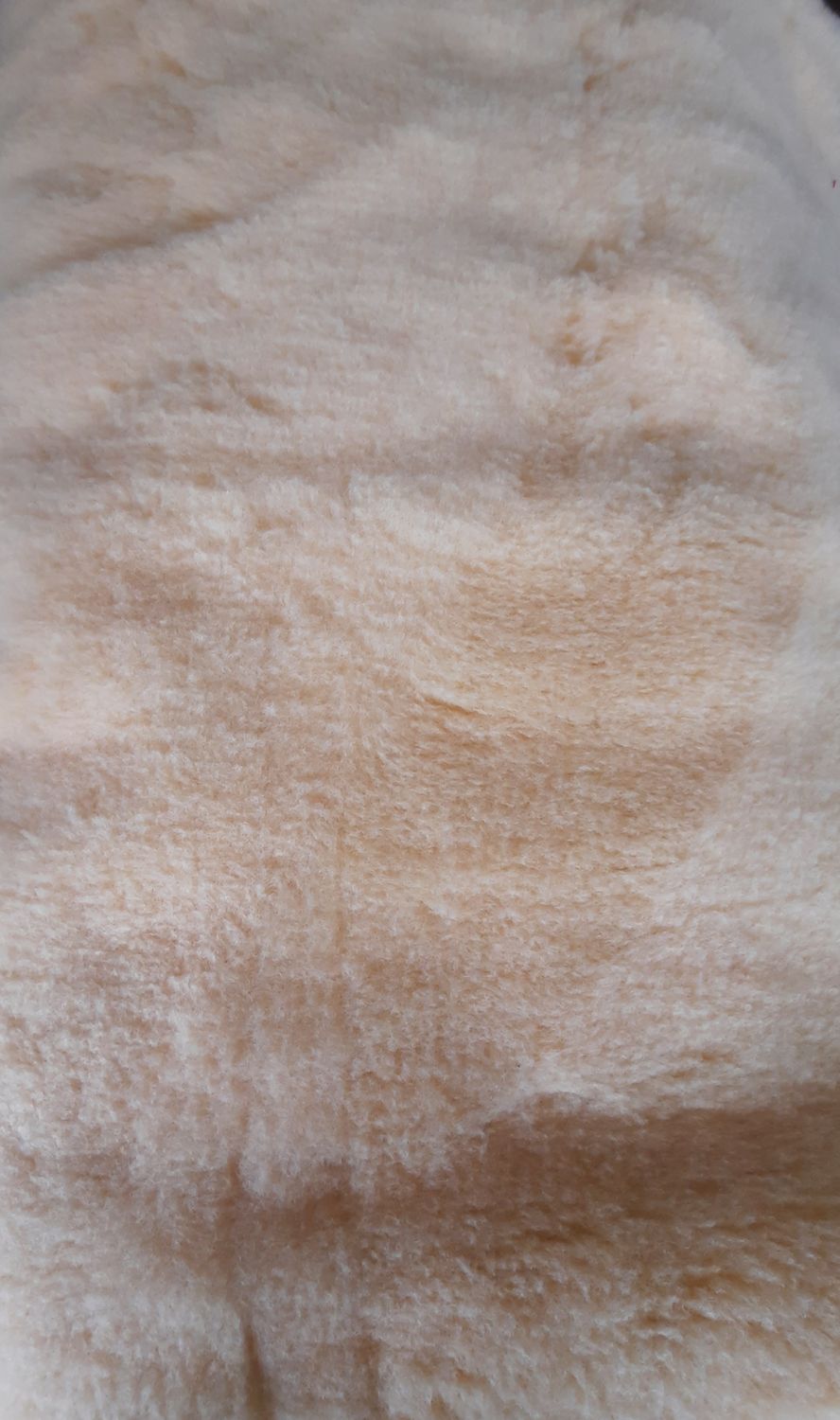 Traditional Wheat Cream Vet Bedding