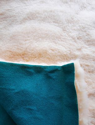 Traditional Wheat Cream Vet Bedding