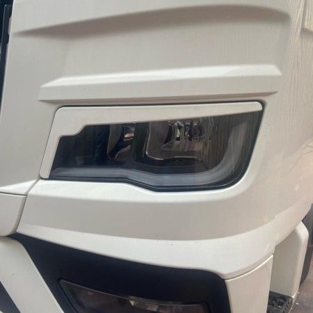 Coppia Palpebre Fari – Man TGX