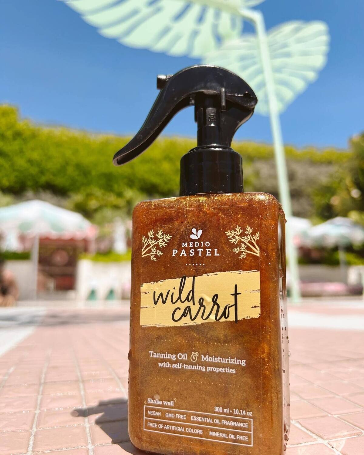 Wild Carrot Bronceador by Medio Pastel