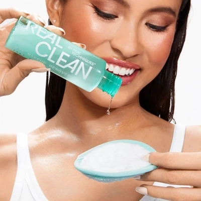 In The Clear Eye Make Up Remove