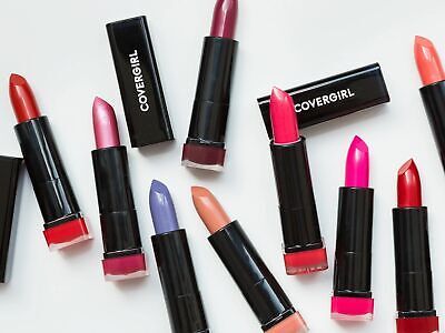 Exhibitionist Cream Lipstick