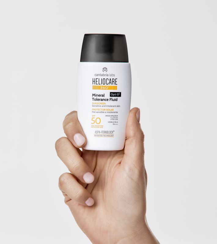HELIOCARE 360° MINERAL TOLER FLUID 50 ML, SPF 50.