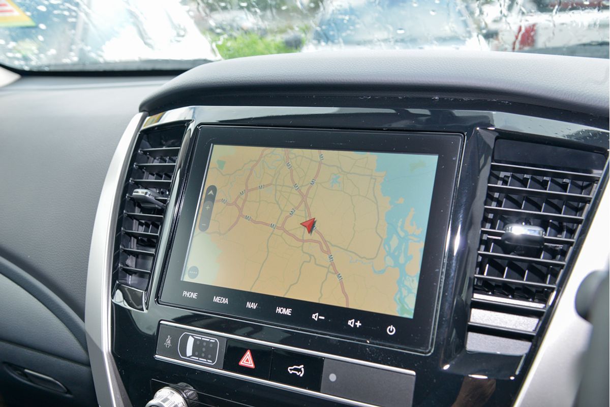 Mitsubishi 2022+ Model Audio Display Repair Service