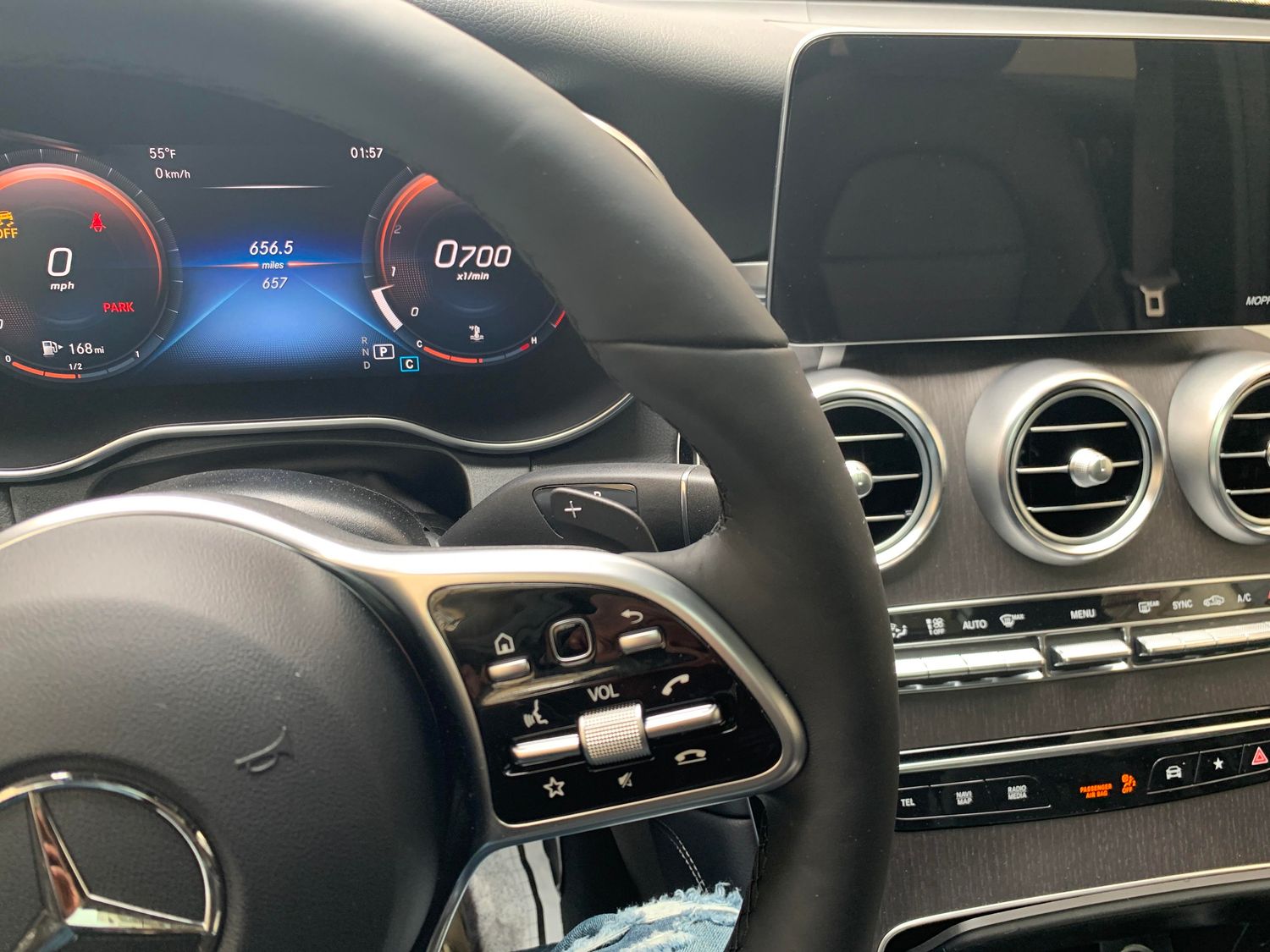 Mercedes-Benz W205 C-Class (2018-2021) 10.25-inch LCD Display Repair Service