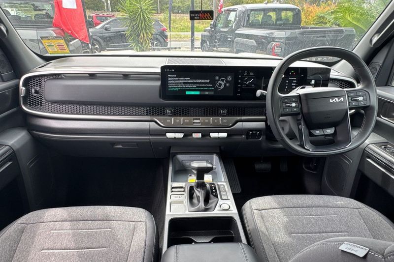 Kia Tasman – Towing / Caravan Reverse Camera Integration