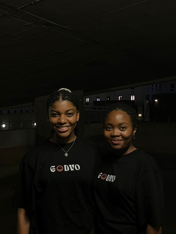 Godvo Smiley Tee