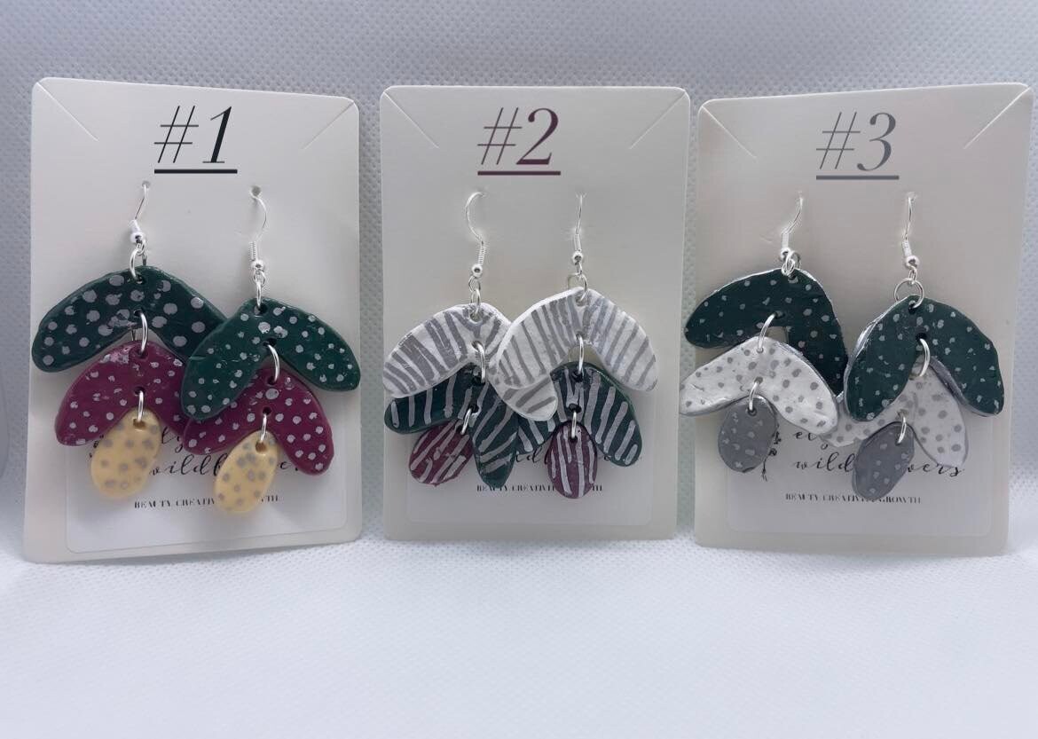 Patterned Leaf Shaped Dangles