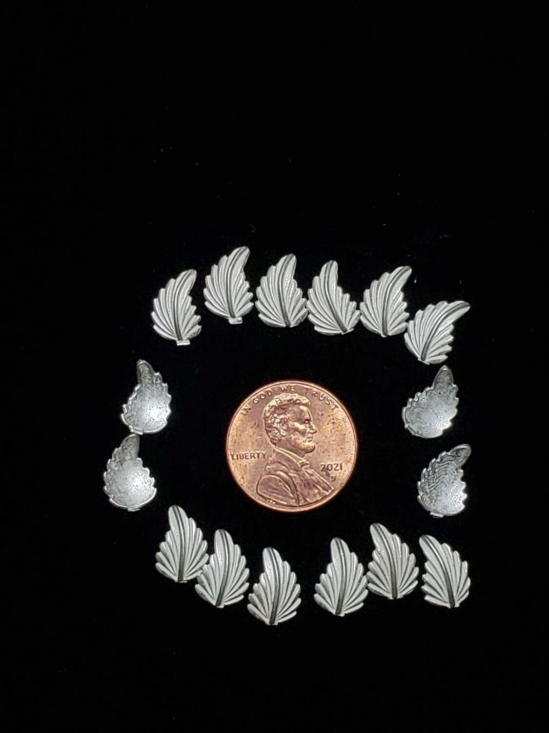 STERLING SILVER LEFT AND RIGHT LEAVES 8PR