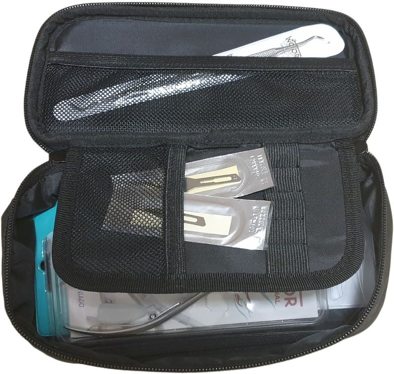 ASTUCCIO PORTA ATTREZZI MANICURE WICTOR ASTUCCIO PORTA ATTREZZI MANICURE WICTOR