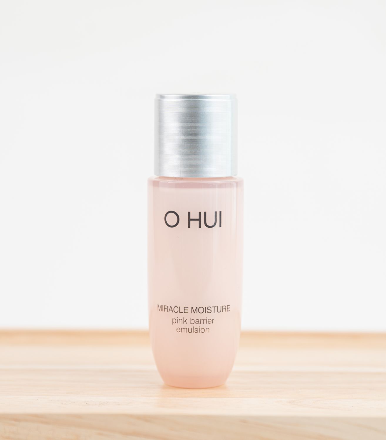 [237952]OHUI Miracle Moisture Pink Barrier Emulsion 20ml