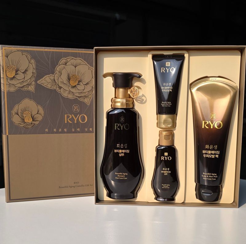 520416 Ryo Beautiful aging camellia gift set