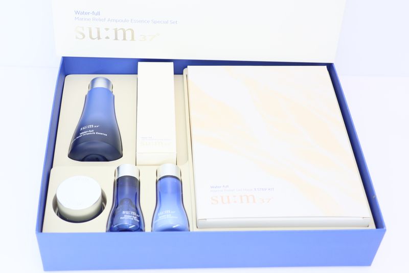 51905775 SU:M37 Water-Full Marine Relief Ampoule Essence Special Set