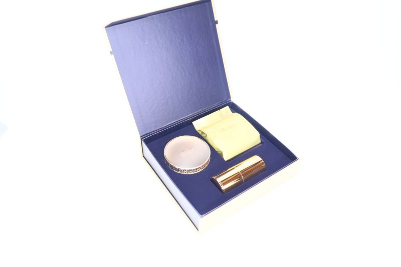 50708935 OHUI The First Geniture Ampoule Cover Cushion No. 02 (Honey Beige)