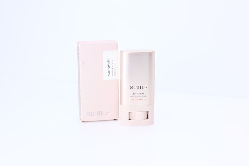 51905610 SUM37 Sun-Away Velvet Sun Stick SPF50+/PA++++