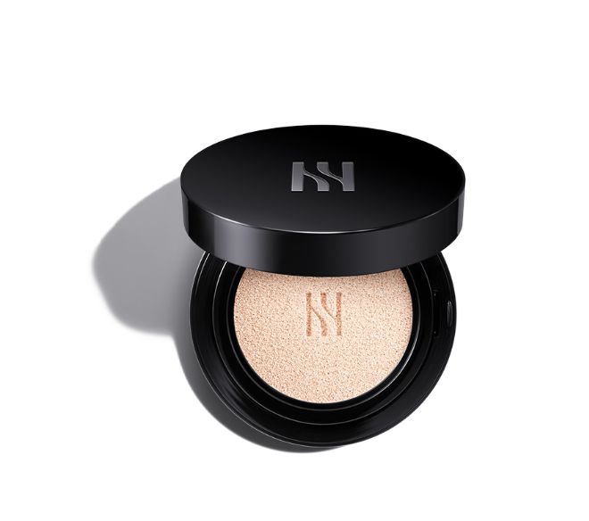 Black Cushion Foundation SPF34/PA++ BLACK CUSHION FOUNDATION Main product 15g + refill 15g