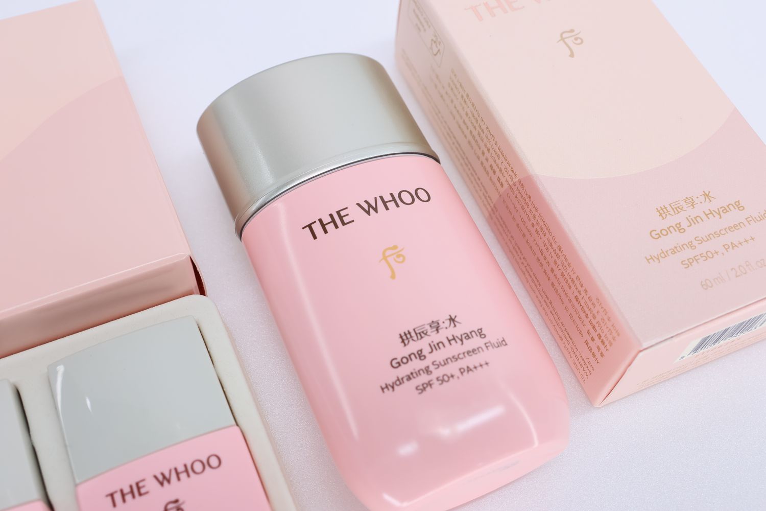 51107345🌸 THE WHOO Gong Jin Hyang Hydrating Sunscreen Fluid Special Gift Set