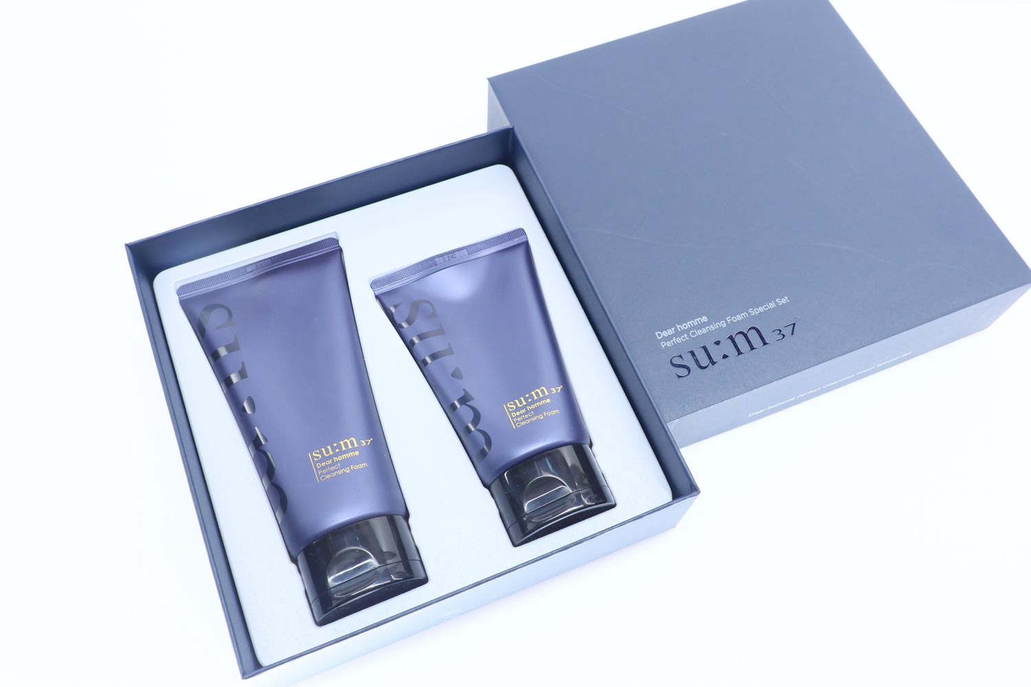 51905211🖤 SU:M37° Dear Homme Perfect Cleansing Foam Special Set