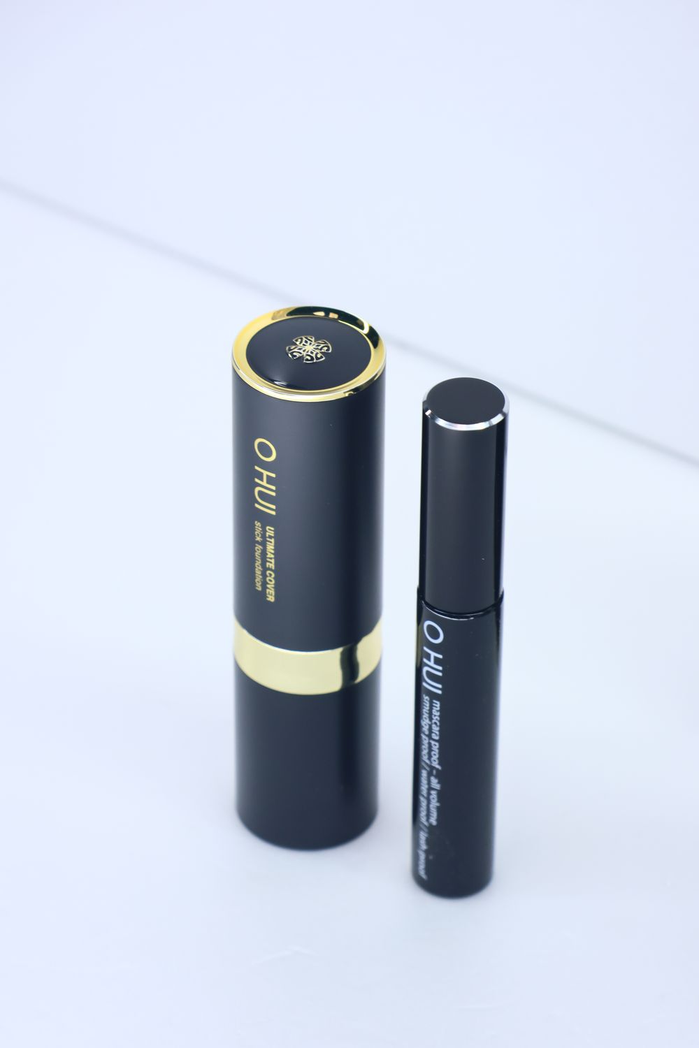 50708940 O HUI Ultimate Cover Stick №1 +