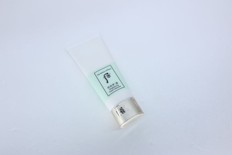 374254 The History of Whoo Gongjinhyang:Seol Brightening Foam Cleanser 100ml