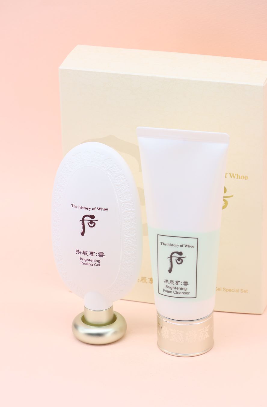 51106632✨ The History of Whoo Brightening Peeling Gel Special Set