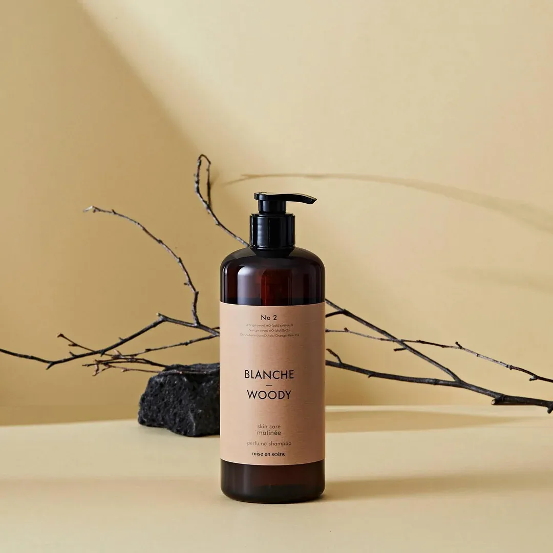 [758655] Mise En Scene №2 Blanche Woody Perfume Shampoo 900ml