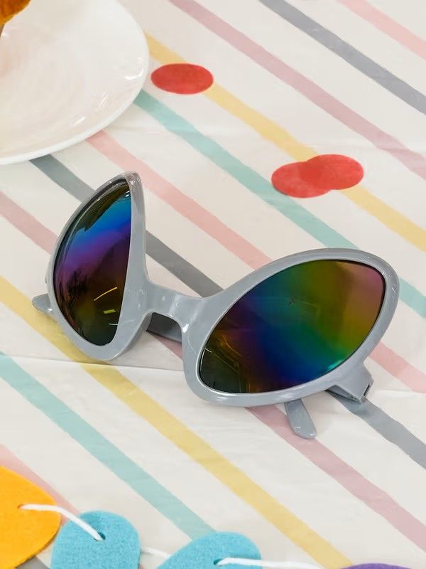 Hologram Alien Glasses – Silver