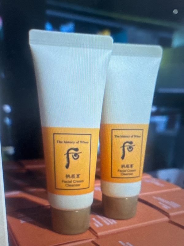 The History of Whoo Gongjinhyang Facial Cream Cleanser 40ml
