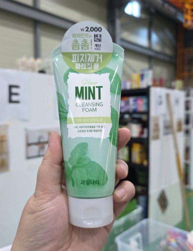 Mint cleansing foam