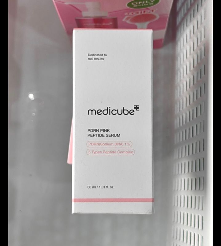 108053 Medicube PDRN Pink Peptide Serum 30ml