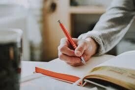 Few Things To Consider While Writing An Essay - Guide 2022