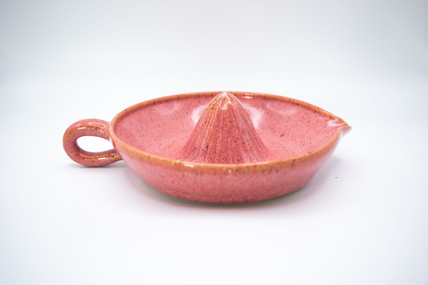 Citrus Juicer in Sunset Pink