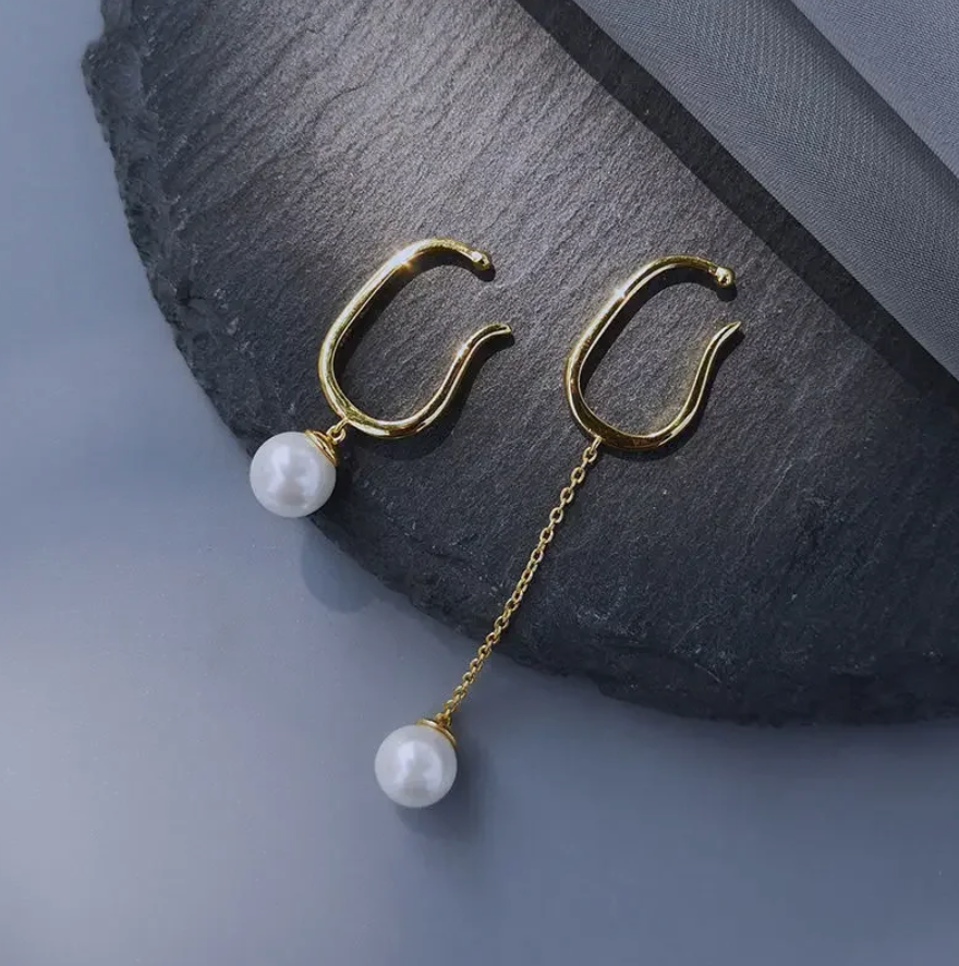 Pearl earrings