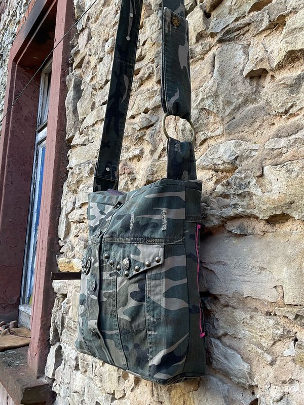 Handtasche Camouflage aus Jeansjacke