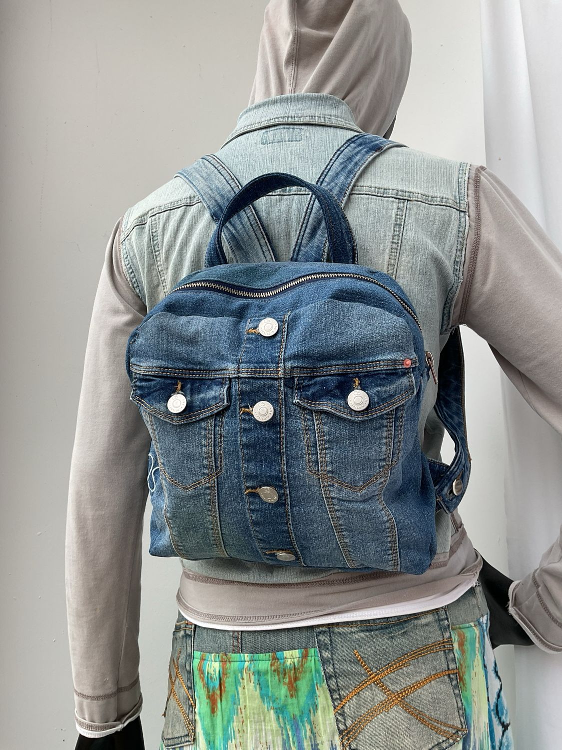 Jeans Rucksack klein aus Jeansjacke
