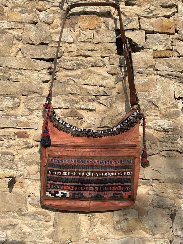 Kelimtasche Teppichtasche Leder Fransen Bommel Kelimtasche Teppichtasche Leder Fransen Bommel